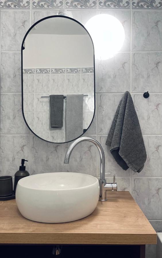 פוכברג אם שניברג Puchberg Studio-Apartment מראה חיצוני תמונה